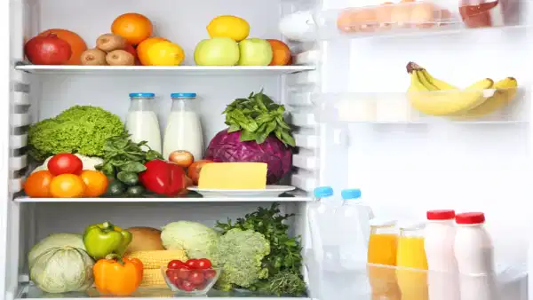 Kitchen Tips: ఫ్రిడ్జ్ లో ఈ ఐటెమ్స్ పెడుతున్నారా.. పొరపాటున కూడా అలా చేయకండి!