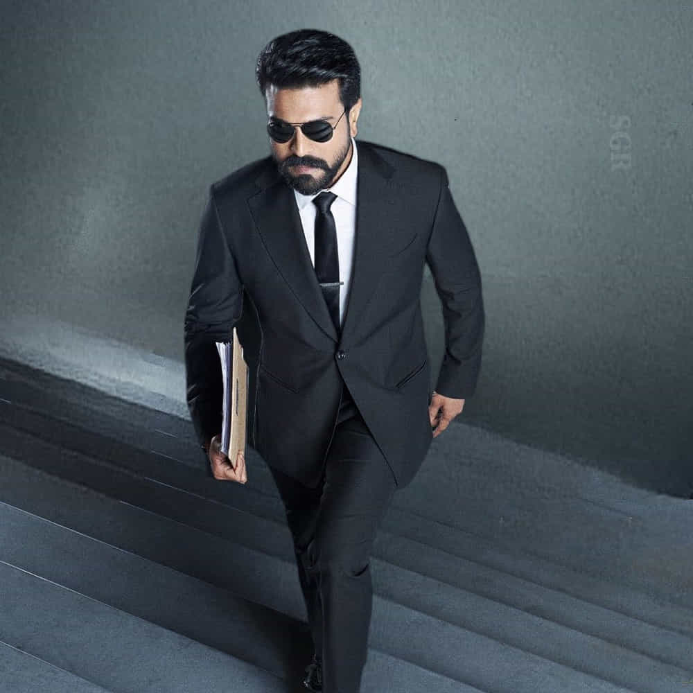 ఒక చిన్న సినిమా షూటింగ్ చేస్తే ఎంత మందికి ఉపాధి దొరుకుతుందో, ఈ సాంగ్తో అంత మందికి దొరికిందన్నది కోలీవుడ్ నుంచి అప్పట్లో వినిపించిన మాట. రామ్చరణ్ గేమ్ చేంజర్ కోసం వంద మంది డ్యాన్సర్లతో ఆ మధ్య ఓ పాట చిత్రీకరించారు.