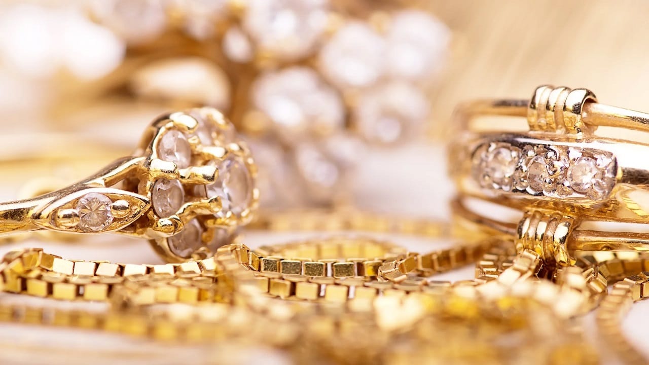 Jewellery Investment: బంగారమా? వజ్రమా? అధిక లాభాలిచ్చే ఆభరణాలు ఏవి? తెలుసుకుందాం రండి..
