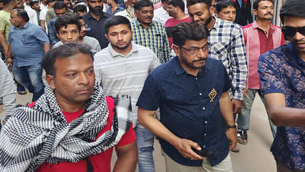 Hyderabad: ఎన్నికల ప్రచారాస్త్రంగా హలాల్ అంశం.. హైదరాబాద్లో తెరపైకి తెచ్చిన ఎంఐఎం నేతలు