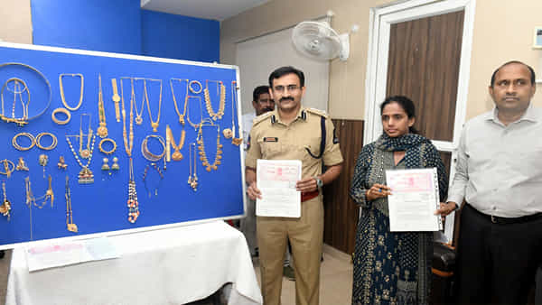 అధిక లాభం పేరుతో పెట్టుబడి పెడుతున్నారా..? తస్మాత్ జాగ్రత్త..! వెంటనే తెలుసుకోవాల్సిన నిజాలు..