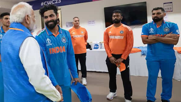 Ravindra jadeja: టీమిండియా ప్లేయర్స్ను కలిసిన ప్రధాని.. జడేజా భావోద్వేగ ట్వీట్..