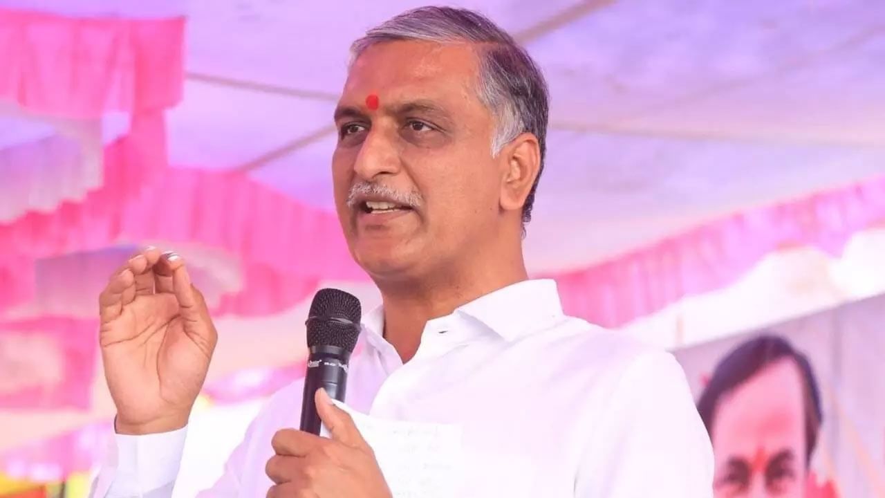 Telangana: ప్రచార శైలిని మార్చిన మంత్రి హరీష్.. ఎన్నికలు దగ్గర పడుతోన్న తరుణంలో..
