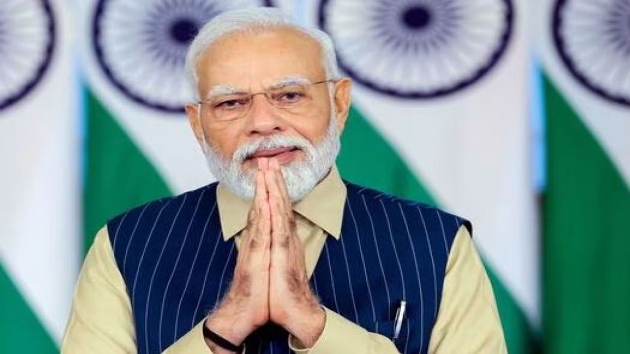 PM Modi: సృజనాత్మకత ప్రేమించండి.. స్థానికతను ప్రోత్సహించండి.. దేశ ప్రజలకు ప్రధాని మోదీ పిలుపు