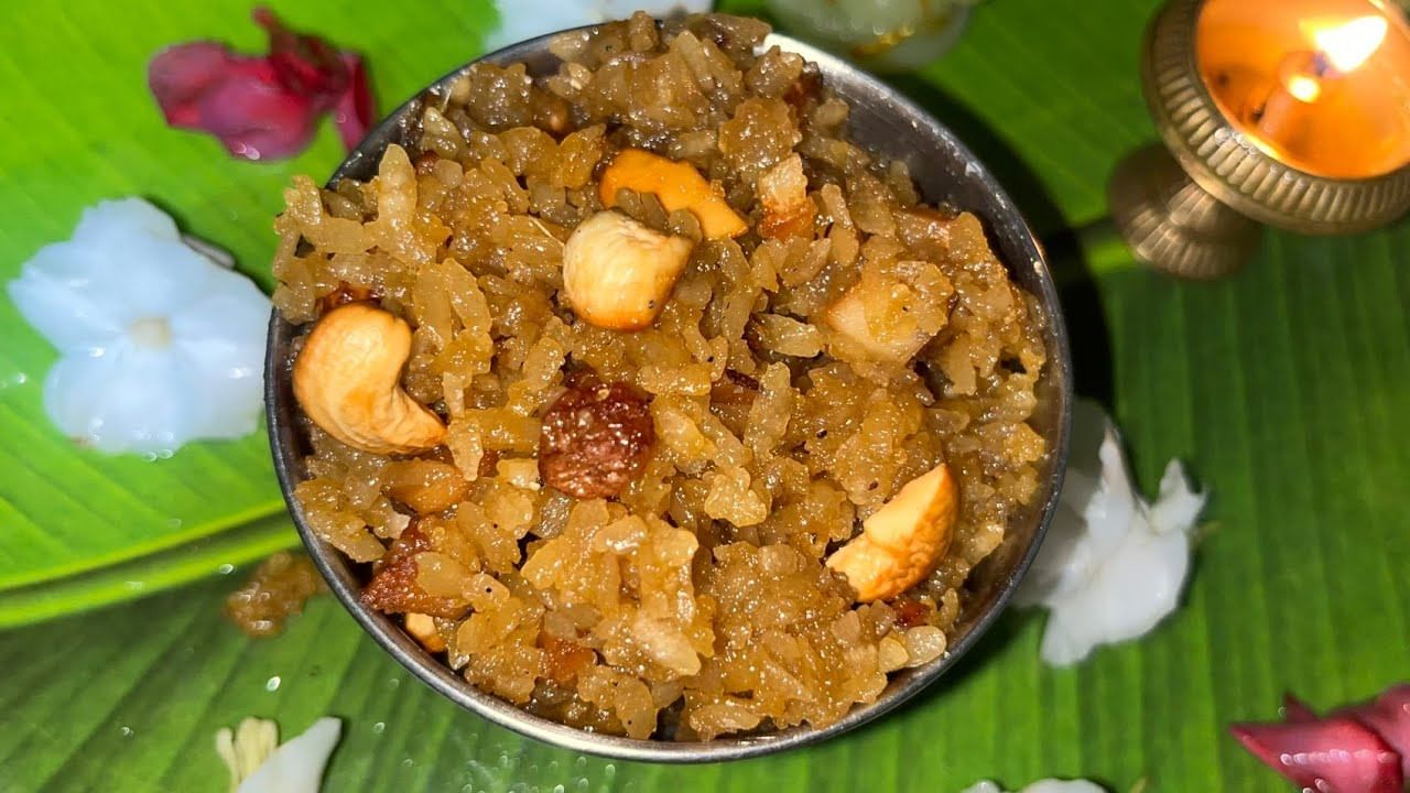 Poha Sweet: అటుకులతో అప్పటికప్పుడు ఈ ప్రసాదాన్ని పదే నిమిషాల్లోనే రెడీ చేసుకోవచ్చు!