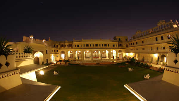 Most Expensive Hotel : భారతదేశంలోనే అత్యంత ఖరీదైన హోటల్ ఇదే.. ఇక్కడ ఒక రాత్రి బస చేయాలంటే…
