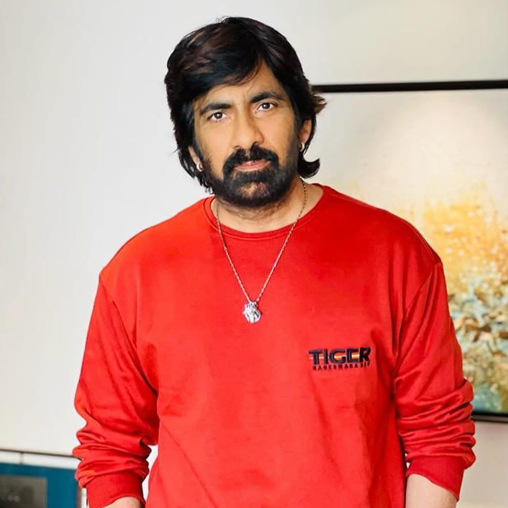 2023 సంక్రాంతికి అన్నయ్య మెగాస్టార్‌తో కలిసి థియేటర్లలో హిట్‌ టేస్ట్ చేశారు రవితేజ. మరి 2024లో మోస్ట్ ఎక్స్ పెక్టెడ్‌ మూవీస్‌ మధ్య ఆయన ఈగిల్‌ ఎలా పెర్ఫార్మ్ చేస్తుందోననే క్యూరియాసిటీ జనాల్లో బాగా కనిపిస్తోంది. 