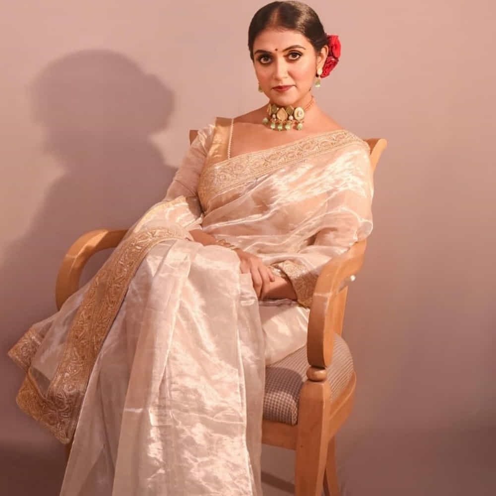 ఇటీవల జిమ్మా 2 సినిమాతో మరోసారి అడియన్స్ ముందుకు వచ్చింది రింకు. నవంబర్ 24న విడుదలైన ఈ సినిమాకు పాజిటివ్ టాక్ వచ్చింది. అయితే నిత్యం సోషల్ మీడియాలో యాక్టివ్ గా ఉండే రింకు తాజాగా అందమైన ఫోటోస్ షేర్ చేసింది.