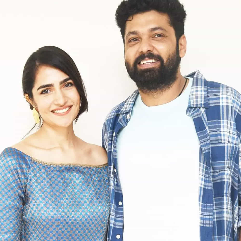 నవంబర్ 17 నుండి థియేటర్లలో ప్రేక్షకులు ఈ అద్భుతమైన సినిమాటిక్ అనుభూతిని ఆస్వాదిస్తారని విశ్వసిస్తున్నారు. తెలుగులో "సైడ్ ఎ" ఘనవిజయం సాధించినట్లుగానే, "సైడ్ బి" కూడా తెలుగు ప్రేక్షకుల హృదయాలను కొల్లగొట్టడం ఖాయమని చిత్ర బృందం నమ్మకంగా ఉంది.