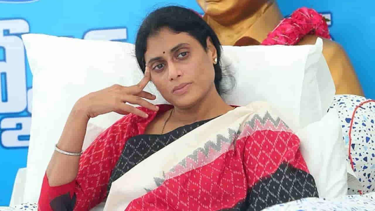 Telangana Elections: కొన్నాళ్లుగా సైలెంట్‌ మోడ్‌లో వైఎస్‌ షర్మిల.. కాంగ్రెస్‌తో కలిసి పనిచేసేలా..