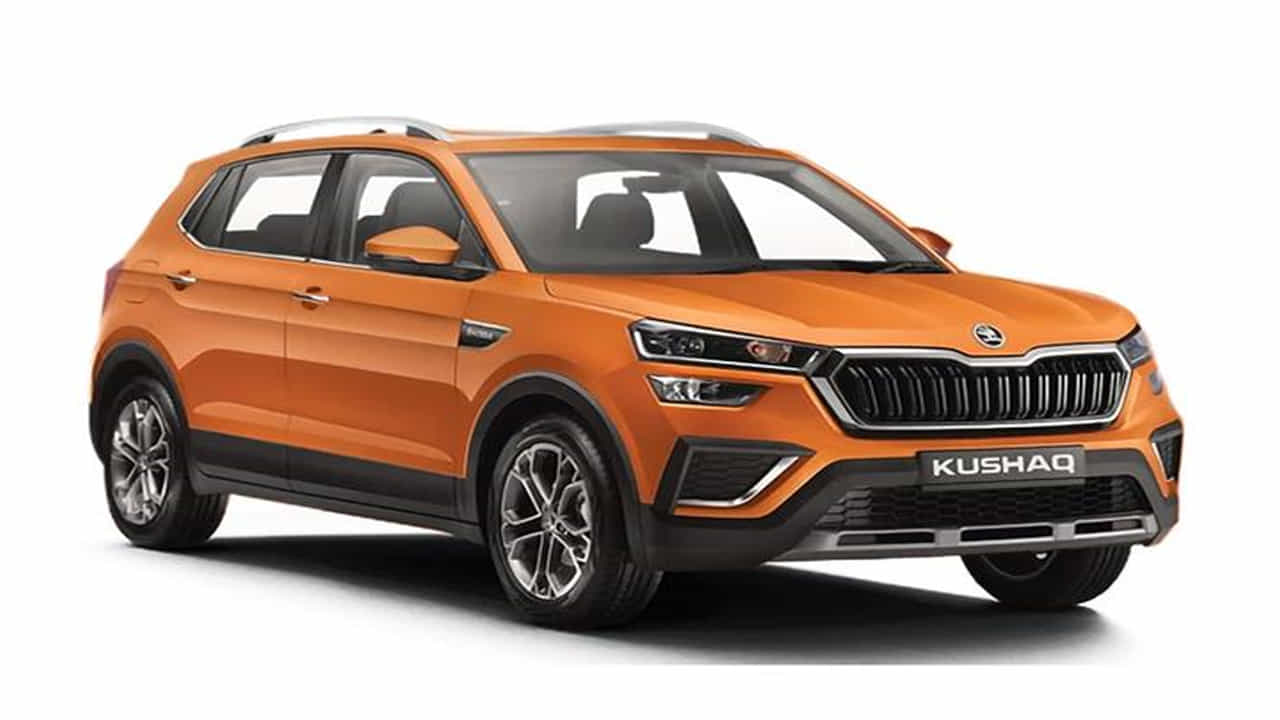 Skoda Kushaq-  అత్యధిక డిస్కౌంట్ పొందుతున్న కార్ల జాబితాలో స్కోడా కుషాక్ కూడా చేరింది. నవంబర్‌లో ఈ కారుపై రూ.1.5 లక్షల తగ్గింపును అందజేస్తున్నారు. స్కోడా కుషాక్ ధర రూ. 10.89 లక్షలు (ఎక్స్-షోరూమ్) నుంచి ప్రారంభమవుతుంది.