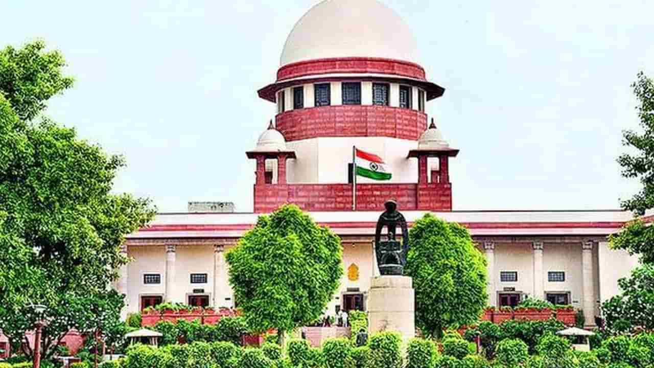 Supreme Court: విద్యార్థుల ఆత్మహత్యలకు ప్రధాన కారణం అదే.. సుప్రీం కోర్టు సంచలన వ్యాఖ్యలు.