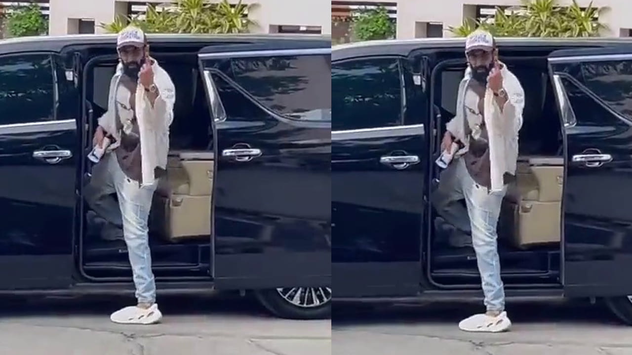 ఇక హీరోయిన్‌ పూనమ్‌ కౌర్‌, హీరో దగ్గుబాటి రానా తదితర ప్రముఖులు కూడా తమ ఓటు బాధ్యతను పూర్తి చేశారు. అందరూ తప్పనిసరిగా తమ ఓటు హక్కును పూర్తి చేయాలన్నారు.