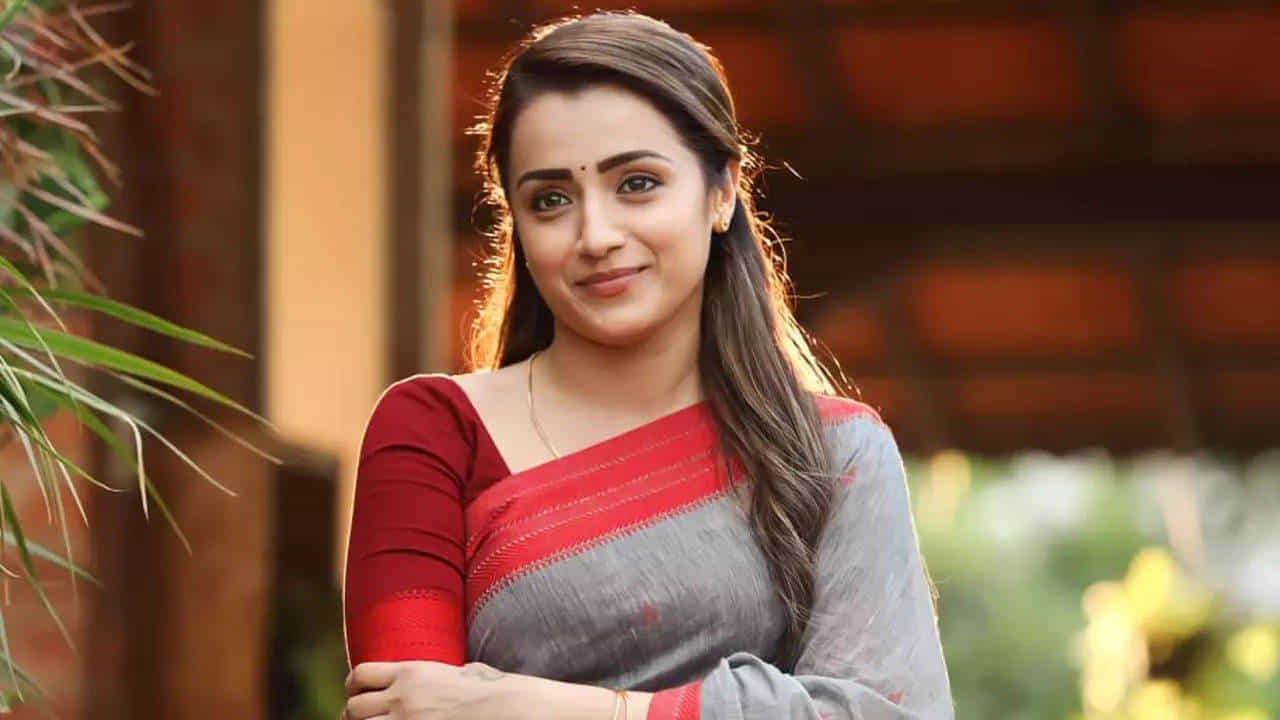 ప్రస్తుతం త్రిష అజిత్ కుమార్ విడా ముయార్చితో పాటు కమల్ హాసన్ KH234 మూవీలోనూ హీరోయిన్గా నటిస్తోంది. వీటి కోసం సుమారు రూ. 4 కోట్ల నుంచి 10 కోట్ల వరకు డిమాండ్ చేస్తున్నట్లు వార్తలు వస్తున్నాయి.