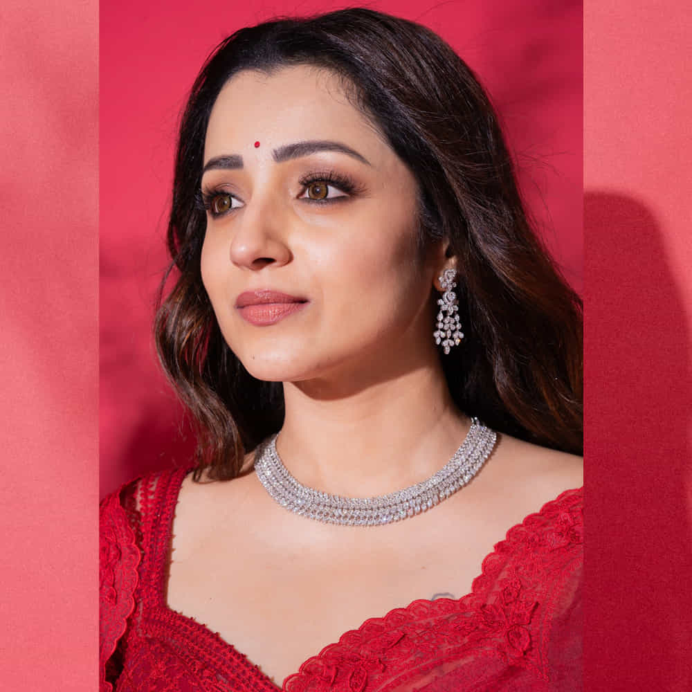 త్రిషకు అంత కోపం ఎందుకొచ్చింది? లియో సినిమాలో త్రిషను నేను  బెడ్‌రూమ్‌కి ఎత్తుకుని వెళ్లి రేప్‌ చేసే సీన్‌ ఉంటుందని అనుకున్నానని మన్సూర్‌ అన్న మాటలు వైరల్‌ అవుతున్నాయి. త్రిషను నా కంటికే చూపించలేదు.