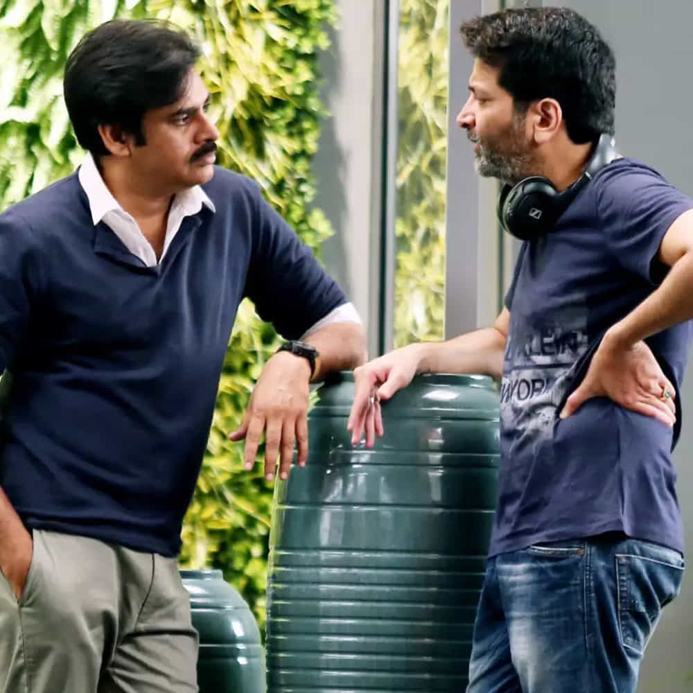 త్రివిక్రమ్తో పని చేయడానికి చిరంజీవి, వెంకటేష్ ఎప్పట్నుంచో వేచి చూస్తున్నారు కానీ వర్కవుట్ అవ్వట్లేదు. రామ్తో సినిమా ఇలాగే అవుతుంది.