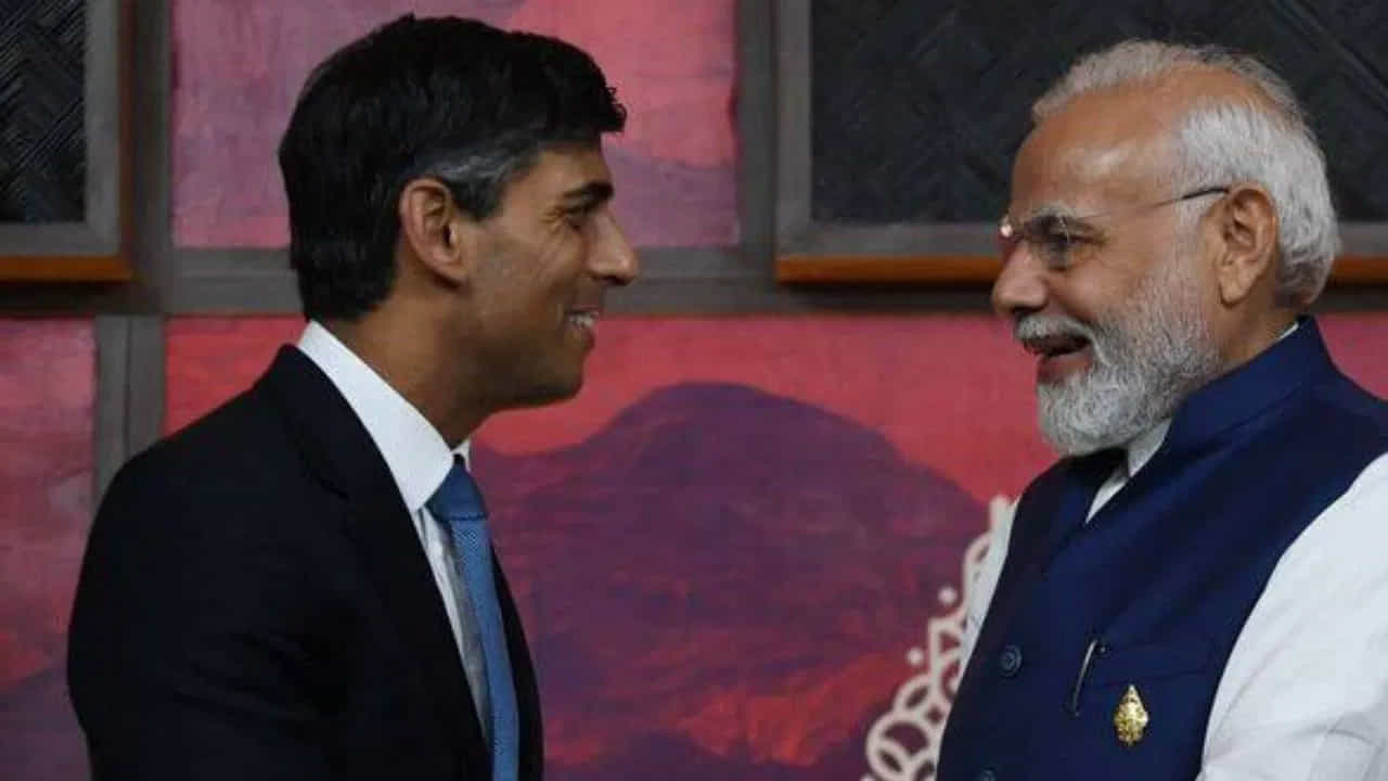 భారతదేశం, బ్రిటన్ దేశాలు అనేక సమస్యలపై కలిసి పనిచేస్తున్నాయి. పలు ఒప్పందాలు కూడా చేసుకున్నారు. ఆర్ధిక, స్వేచ్ఛా వాణిజ్యంపై కూడా ఒప్పందం కుదుర్చుకున్నారు. 