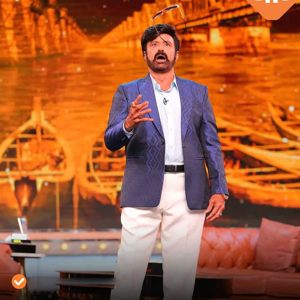 మరో మెగా ఎపిసోడ్కు రెడీ అవుతోంది బాప్ ఆఫ్ ఆర్ రియాలిటీ షోస్ అన్స్టాపబుల్ విత్ ఎన్బీకే. బాలీవుడ్ మీట్స్ బాలయ్య అనే ట్యాగ్ లో లిమిటెడ్ ఎడిషన్లో భాగంగా స్పెషల్ ఎపిసోడ్ ఆడియన్స్ ముందుకు రానుంది. ఇంతకీ బాలయ్యను మీట్ అవుతున్న ఆ బాలీవుడ్ స్టార్స్ ఎవరు..? ఈ చూద్దాం ఈ ఎక్స్క్లూజివ్ స్టోరీలో.