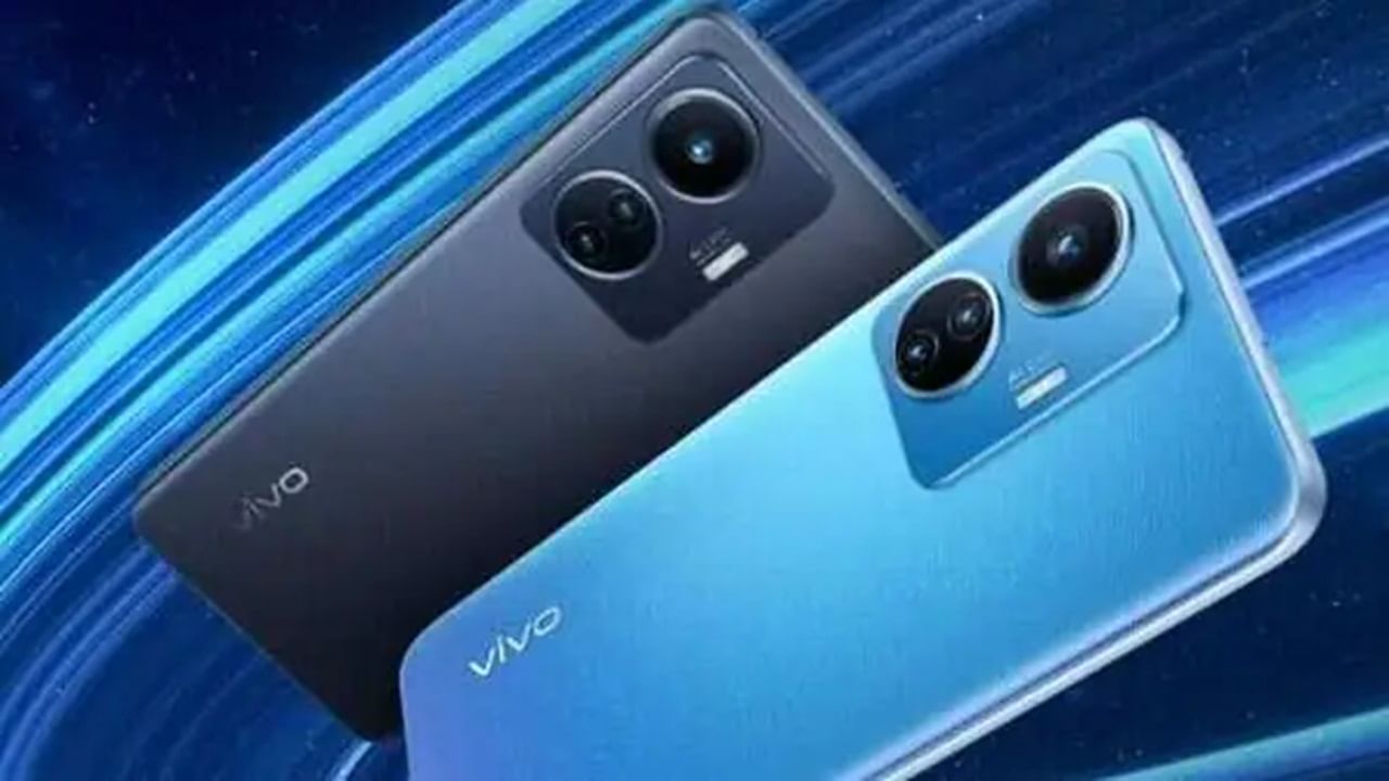 వివో టీ1 44 డబ్ల్యూ ఫోన్‌ రూ.15 వేలలోపు దొరికే బెస్ట్‌ఫోన్‌గా కంపెనీ పేర్కొంటుంది. పేరుకు తగినట్లే ఈ ఫోన్‌ 44 వాట్స్‌ ఫాస్ట్‌ చార్జింగ్‌ సపోర్ట్‌ చేసేలా 5000 ఎంఏహెచ్‌ బ్యాటరీతో వస్తుంది. 6.44 అంగుళాల సూపర్‌ హెచ్‌డీ ఎమోఎల్‌ఈడీ డిస్‌ప్లేతో పాటు స్నాప్‌ డ్రాగన్‌ 680 ప్రాసెసర్‌తో ఈ ఫోన్‌ పని చేస్తుంది. 50 ఎంపీ ట్రిపుల్‌ కెమెరాతో పాటు 16 ఎంపీ సెల్ఫీ కెమెరాతో వచ్చే ఈ ఫోన్‌ ఫొటో లవర్స్‌కు చాలా బాగా నచ్చుతుంది.
