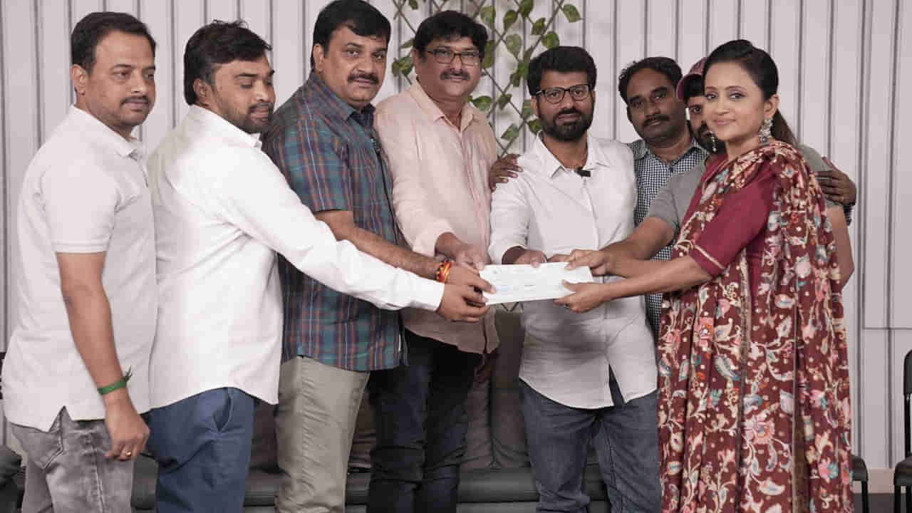 Anchor Suma: మంచి మనసు చాటుకున్న స్టార్‌ యాంకర్‌ సుమ.. క్రిస్మస్‌ కానుకగా రూ.5 లక్షల విరాళం