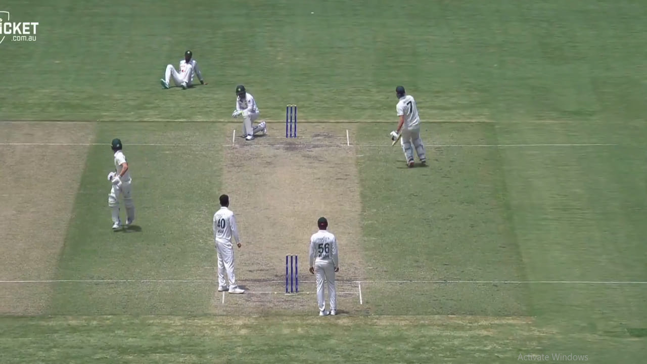 Video: ఇదేందిరయ్యా.. ఇలా చేశారు.. ఒక్క బంతికి 7 పరుగులు.. వైరలవుతోన్న పాకిస్తాన్ చెత్త ఫీల్డింగ్..