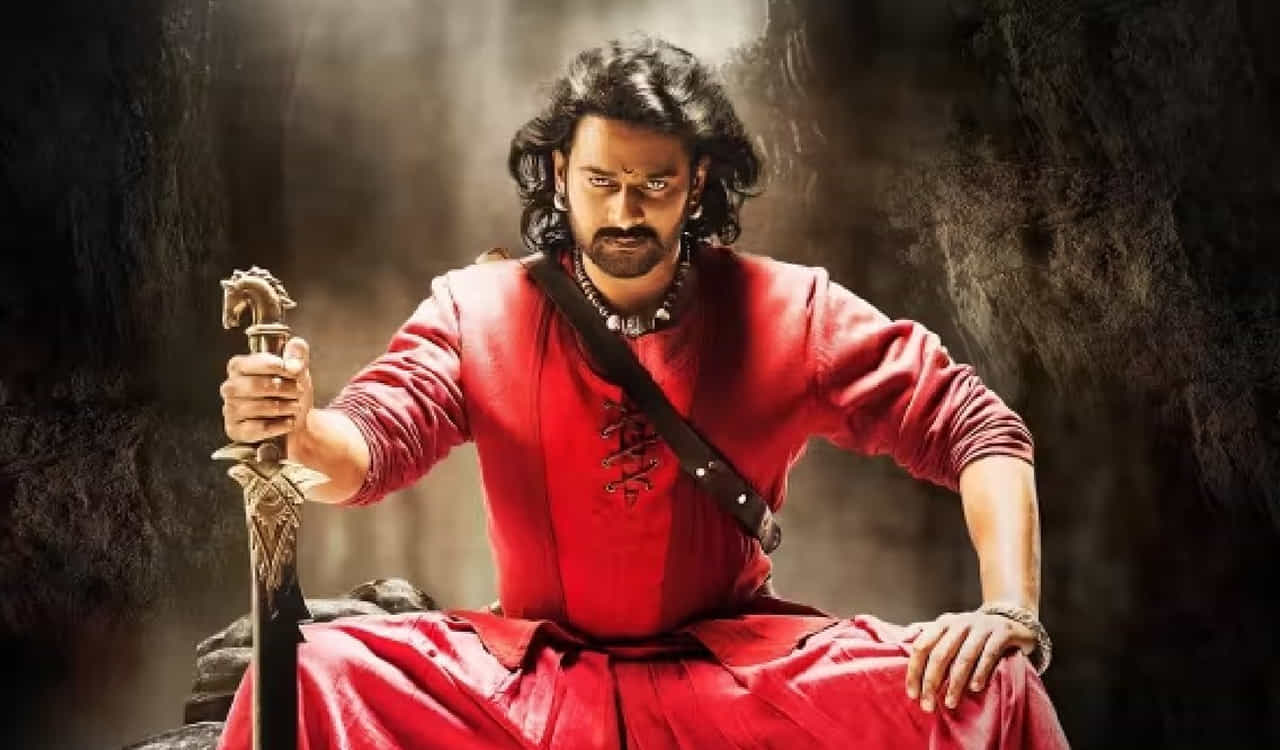 ఈ రెండింటికీ టాక్ బాగా వస్తే.. 1000 కోట్లు కష్టమేం కాదు. ఇదే జరిగి.. యానిమల్ కూడా 1000 కోట్లు వసూలు చేస్తే.. 2023లోనే 5 సినిమాలు ఈ క్లబ్లో చేరినట్లవుతుంది. 2023 కంటే ముందు దంగల్, బాహుబలి 2, కేజియఫ్ 2, ట్రిపుల్ ఆర్ మాత్రమే 1000 కోట్లు దాటాయి.