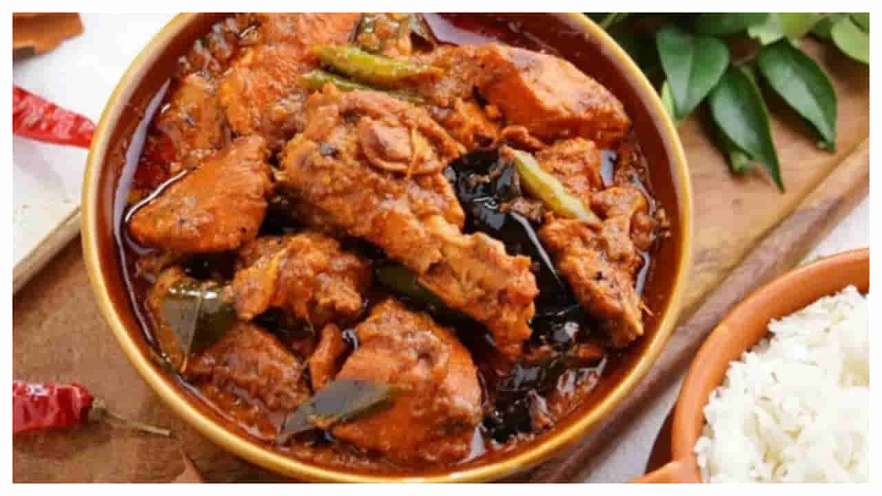 Chicken Avakaya: చికెన్ ఆవకాయ పచ్చడి ఇలా చేయండి.. మాటలు ఉండవు!