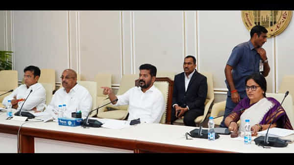 Telangana: పాలనపై దృష్టిపెట్టిన రేవంత్ అండ్ టీం.. వివిధ శాఖలపై రివ్యూలు.. పరిష్కారం దిశగా అడుగులు