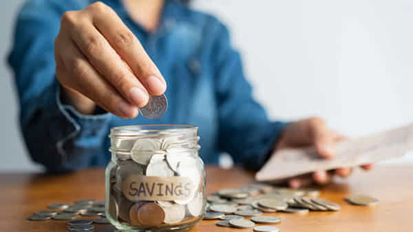 Corporate FD: బ్యాంక్ ఎఫ్డీ - కార్పొరేట్ ఎఫ్డీలలో ఏది మంచిది? వీటి మధ్య తేడా ఏమిటి?