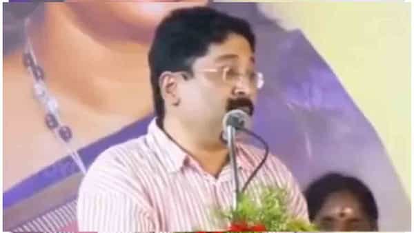 తమిళనాడులో హిందీ మాట్లాడే ప్రజలు టాయిలెట్లను శుభ్రం చేస్తున్నారు.. దుమారం రేపుతున్న డీఎంకే ఎంపీ వ్యాఖ్యలు