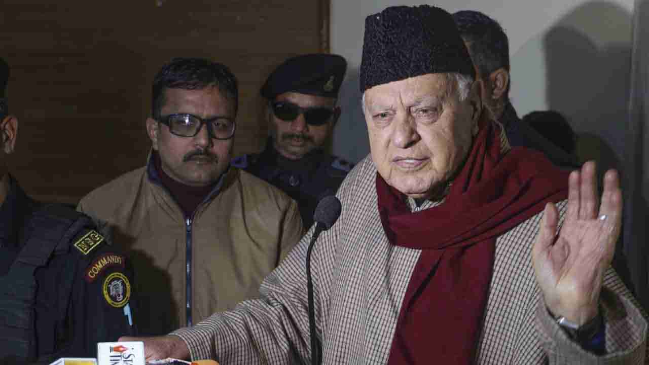 Farooq Abdullah: పరిస్థితి ఇలాగే ఉంటే గాజా, పాలస్తీనా లాగా మారుతుంది.. ఫరూక్ అబ్దుల్లా సంచలన వ్యాఖ్యలు