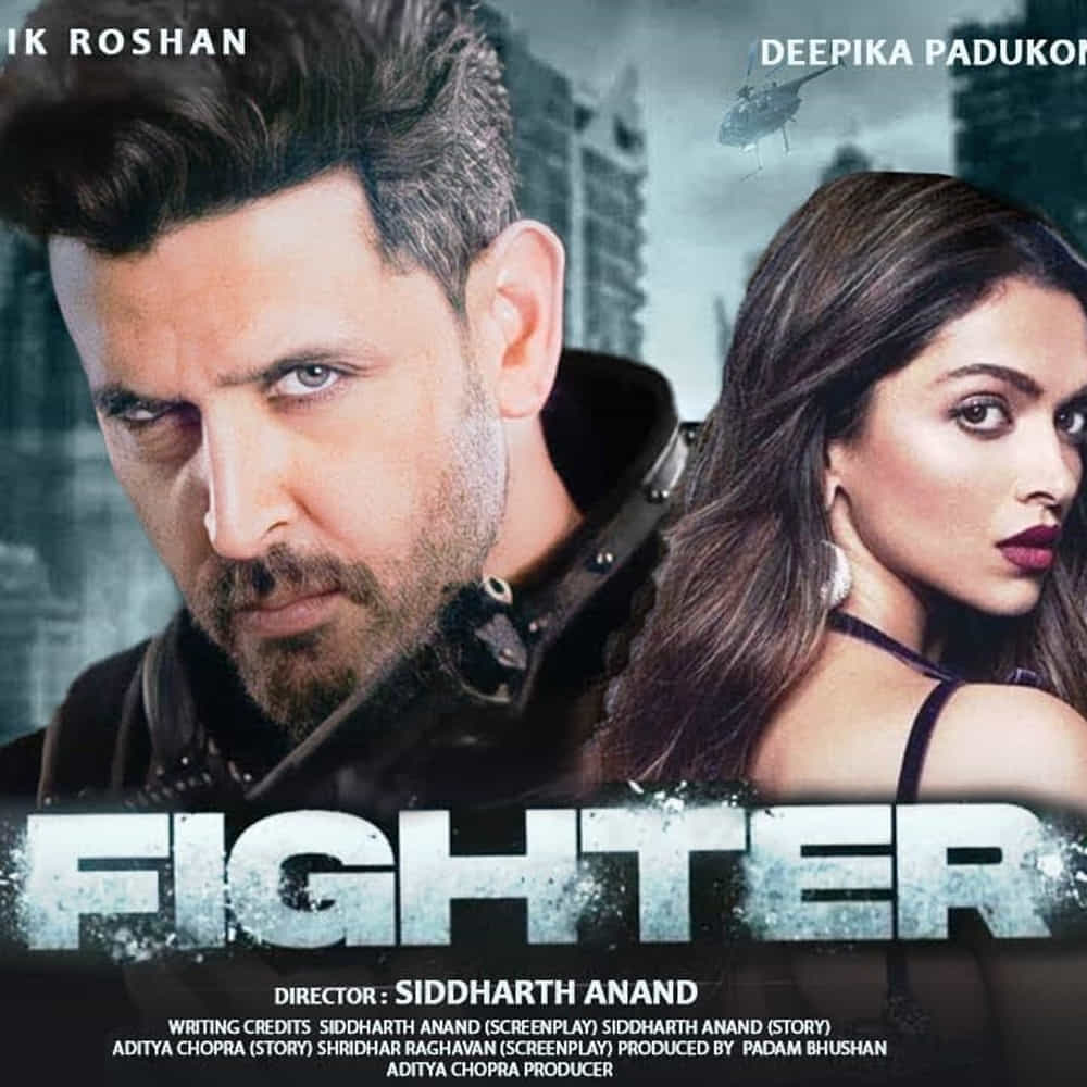 Fighter: హృతిక్ రోషన్, దీపికా పదుకొనే జంటగా సిద్దార్ధ్ ఆనంద్ తెరకెక్కిస్తున్న సినిమా ఏరియల్ యాక్షన్ డ్రామా ఫైటర్. డిసెంబర్ 4న నేషనల్ నేవి డే సందర్భంగా ఫైటర్లో ఫ్యాటి పాత్ర పోషిస్తున్న హృతిక్ రోషన్ ఫస్ట్ లుక్ విడుదల చేసారు మేకర్స్. ఈ సినిమాలో అనిల్ కపూర్, అక్షయ్ ఒబెరాయ్, సంజీదా షేక్ తదితరులు కీలక పాత్రలు పోషిస్తున్నారు. 2024 జనవరి 25న విడుదల కానుంది ఫైటర్.