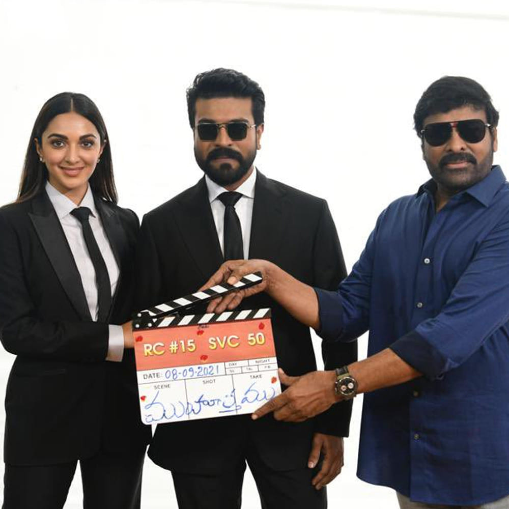 గేమ్ చేంజర్‌ విషయంలో శంకర్‌ క్లారిటీ ఇచ్చిన తరువాతే బుచ్చి బాబు కూడా నెక్ట్స్ మూవీ వర్క్‌ షురూ చేశారట. ఆల్రెడీ ఆర్సీ 16కు సంబంధించి కాస్టింగ్ కాల్ ఇచ్చిన ఉప్పెన డైరెక్టర్‌, చరణ్ ఫ్రీ అయిన వెంటనే షూటింగ్ స్టార్ట్ చేసేలా షెడ్యూల్స్ ప్లాన్ చేస్తున్నారు. మరి ఈ సారైనా... శంకర్‌ అనుకున్న టైమ్‌కు చరణ్‌ను వదిలిపెడతారేమో చూడాలి.
