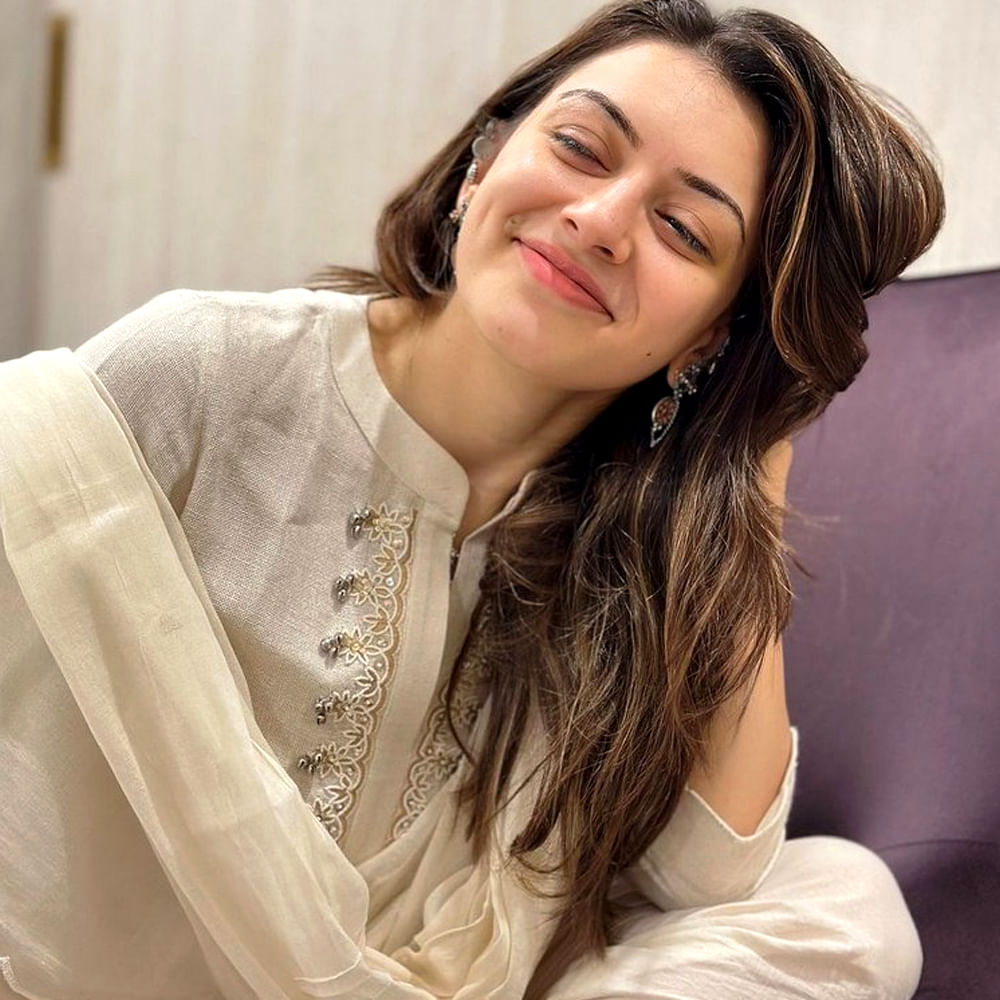 Hansika 2