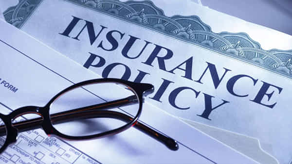 EPFO Insurance: ప్రైవేటు ఉద్యోగులకూ ఉందో బీమా.. రూ. 7లక్షల వరకూ కవరేజీ.. పూర్తి వివరాలు..