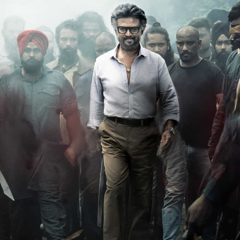 రజినీకాంత్ కూడా చాలా ఏళ్ళ తర్వాత తెలుగులో 50 కోట్ల క్లబ్‌లో చేరారు. జైలర్ తెలుగు వర్షన్ 55 కోట్లు వసూలు చేసింది. గతంలో రోబో, 2.0 సినిమాలతో ఆల్రెడీ రెండుసార్లు తెలుగులోనే 50 కోట్లు అందుకున్నారు సూపర్ స్టార్. జైలర్‌తో మూడోసారి ఈ మ్యాజిక్ చేసారు. జైలర్ హిట్‌తో రజినీ తర్వాతి సినిమాపై అంచనాలు భారీగా పెరిగాయి. 