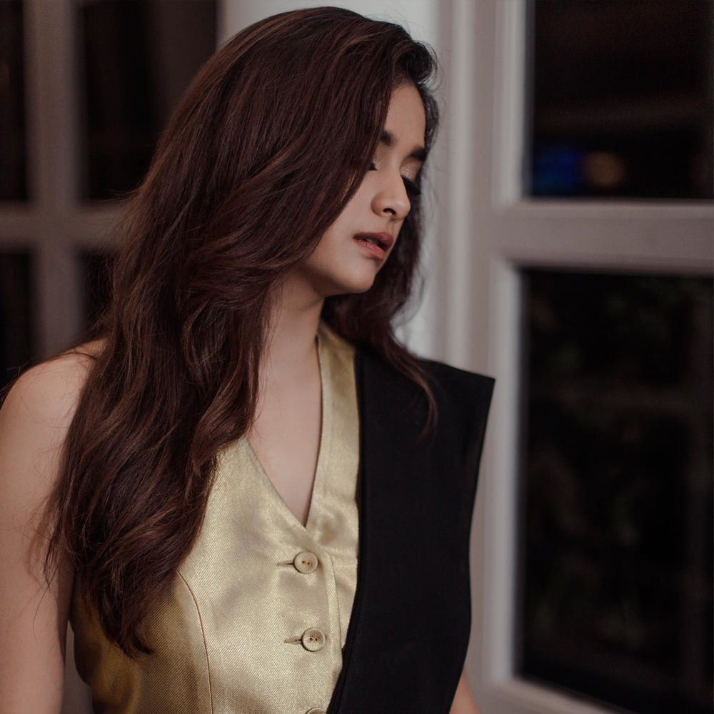 మహానటి సినిమాతో జాతీయ స్థాయిలో గుర్తింపు తెచ్చుకున్న కీర్తి సురేష్, తరువాత ఆ రేంజ్ సక్సెస్ అందుకోవటంలో ఫెయిల్ అవుతున్నారు. కమర్షియల్ సినిమాలు సక్సెస్ అవుతున్నా... లేడీ ఓరియంటెడ్ మూవీస్తో ప్రూవ్ చేసుకోవాలన్న కోరిక మాత్రం తీరటం లేదు. అందుకే అప్ కమింగ్ మూవీ రఘుతాత మీదే ఆశలు పెట్టుకున్నారు కీర్తి.