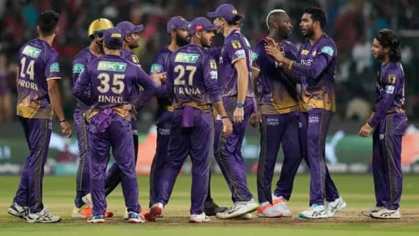 IPL 2024: కోల్కతా నుంచి రూ.2.8 కోట్ల ప్లేయర్ ఔట్.. కట్చేస్తే.. తుఫాన్ ప్లేయర్కు వెల్కం చెప్పిన కేకేఆర్..
