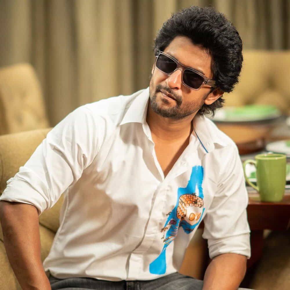 సందీప్ రెడ్డి వంగా డైరక్ట్ చేసిన యానిమల్ సినిమాకు కాసుల వర్షం కురుస్తూనే ఉంది. డంకీ, సలార్లాంటి బిగ్ మూవీస్ రిలీజ్ అవుతున్న చోట్ల కూడా టెన్ పర్సెంట్కి పైగా థియేటర్లు యానిమల్కే వదిలేస్తున్నారంటే, ఆ క్రేజ్ ఎలా ఉందో అర్థం చేసుకోవచ్చు.