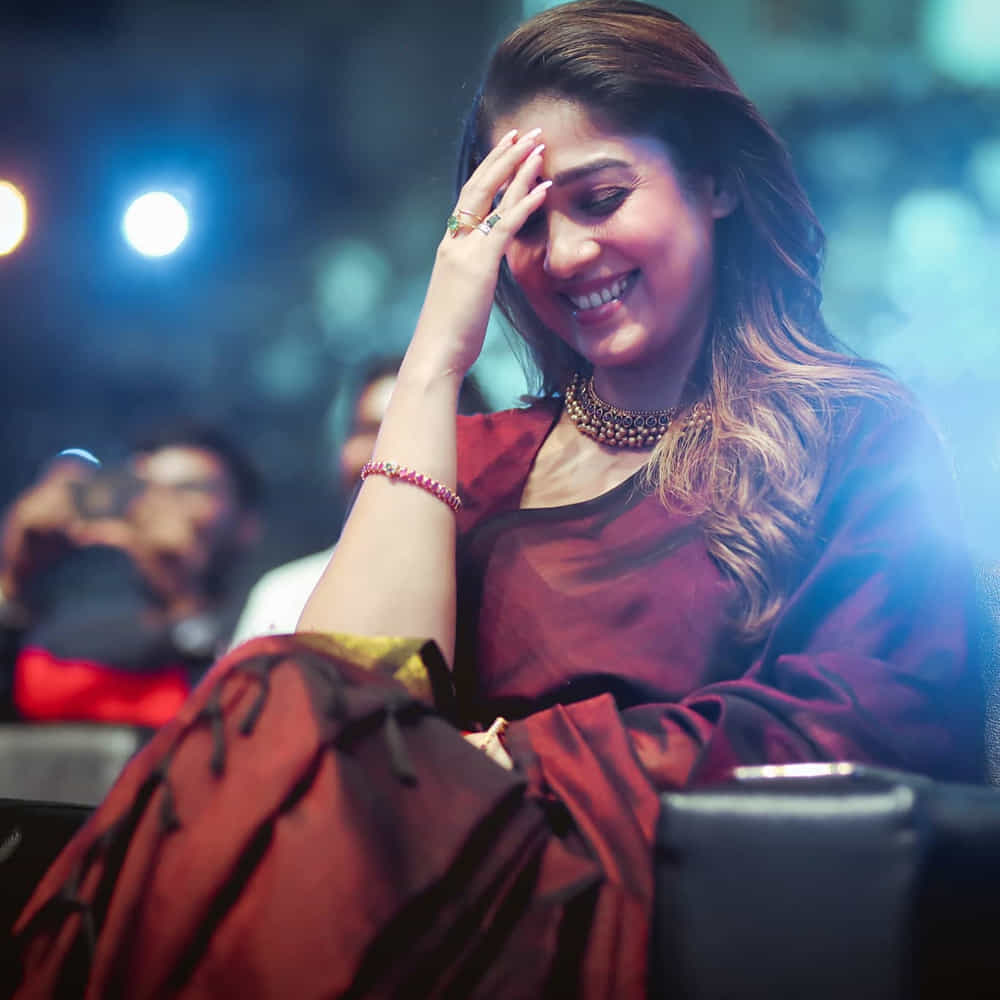 ఉత్తరాది వాళ్లు ఎన్నిసార్లు పిలిచినా లాస్ట్ ఇయర్ వరకు పట్టించుకోలేదు నయనతార. తన అభిమాన నటుడు షారుఖ్ సినిమాలో హీరోయిన్ ఛాన్స్ అనేసరికి ఎగిరిగంతేసి మరీ ఒప్పుకున్నారు. దానికి తగ్గట్టే జవాన్ వెయ్యికోట్లను దాటిన సినిమాల లిస్టులో చేరి, నయన్కి హ్యాపీడేస్ని మళ్లీ తెచ్చిపెట్టింది.