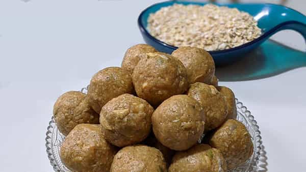 Oats Coconut Healthy Laddu: ఓట్స్ తో హెల్దీ లడ్డూ.. చిన్న పిల్లలకు బెస్ట్ స్నాక్!