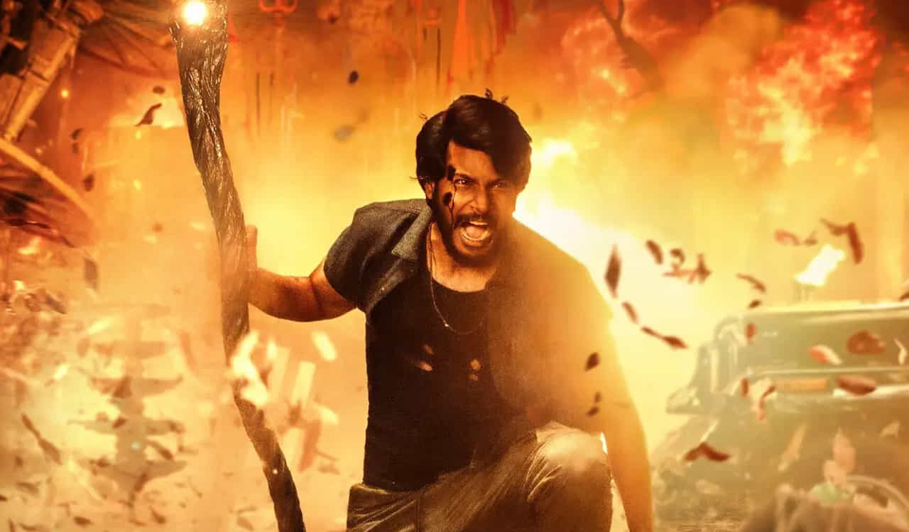 ఫస్ట్ ఫీక్లోనే ఆడియన్స్ ముందుకు వచ్చేందుకు రెడీ అవుతున్నారు సందీప్ కిషన్. చాలా రోజులుగా సరైన డేట్ కోసం ఎదురుచూస్తున్న ఊరుపేరు భైరవకోన టీమ్ ఫిబ్రవరి 9న సినిమాను ప్రేక్షకుల ముందుకు తీసుకురానుంది. వీఐ ఆనంద్ దర్శకత్వంలో తెరకెక్కిన ఈ సినిమా మీద చాలా ఆశలు పెట్టుకున్నారు సందీప్.