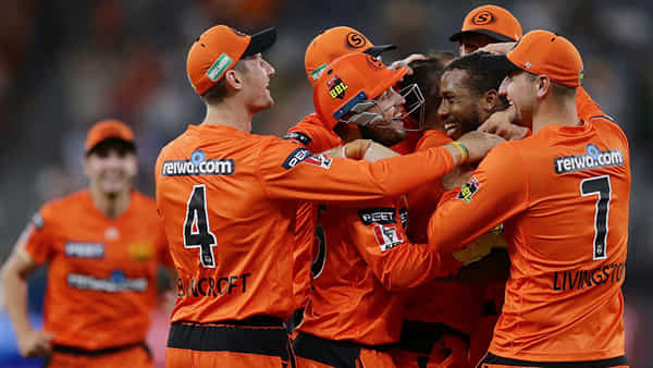 BBL 2023: 5 పరుగులకే 7 వికెట్లు.. కట్చేస్తే.. ఉత్కంఠ విజయంతో షాకిచ్చిన పెర్త్ స్కాచర్స్..