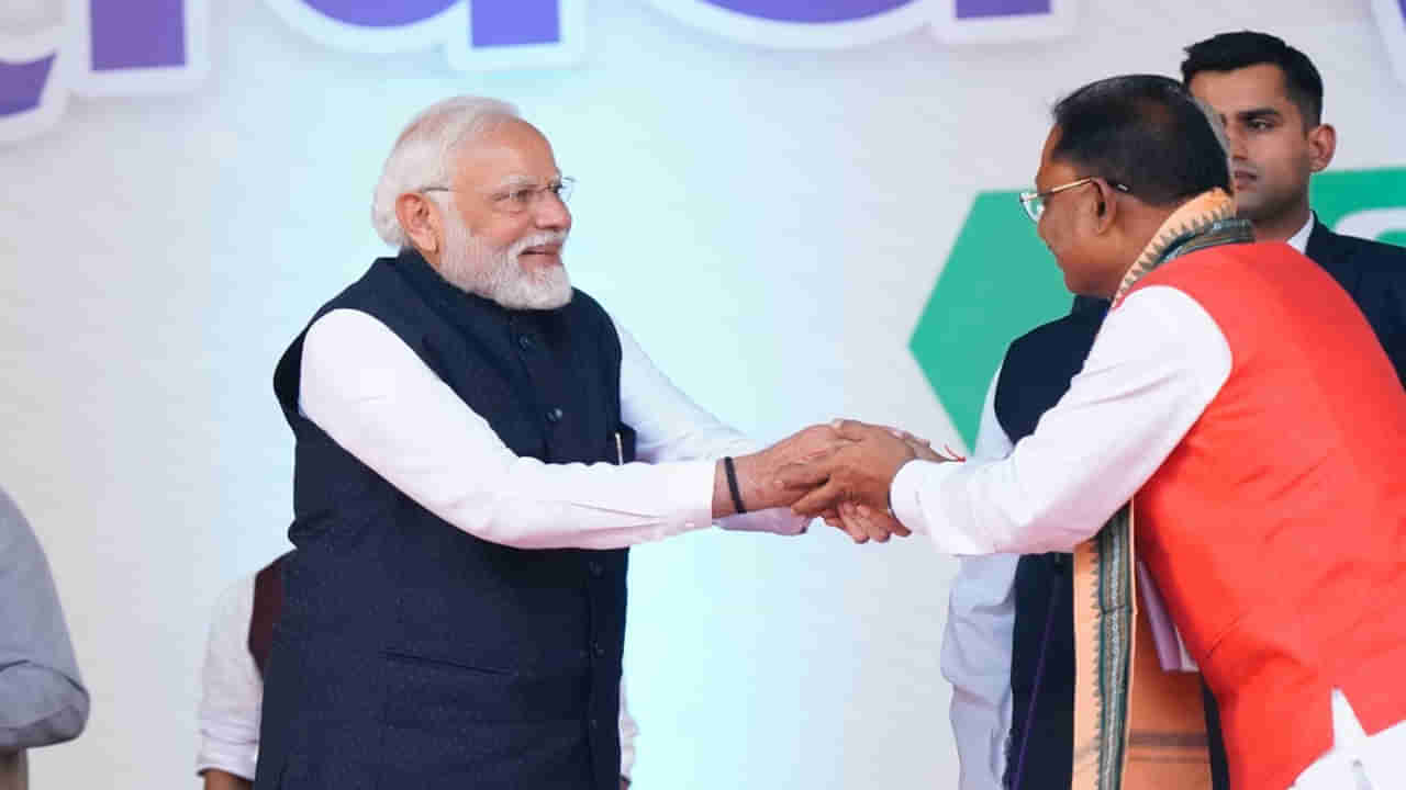 PM Modi: అదే మోదీ గొప్పతనం.. ఛత్తీస్గఢ్ సీఎం ప్రమాణ స్వీకారోత్సవంలో ప్రధాని ఏం చేశారంటే..