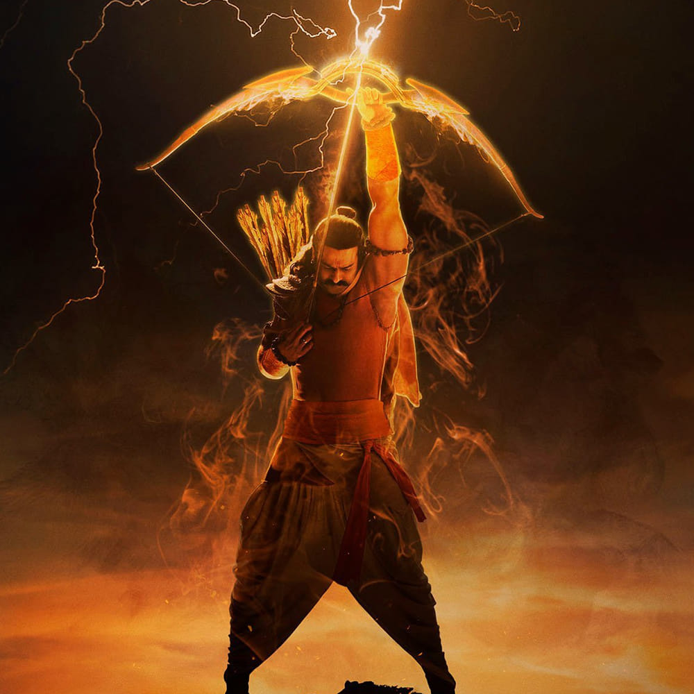 కానీ ఆ తరువాత రిలీజ్‌ అయిన మైథలాజికల్ మూవీ ఆదిపురుష్‌తో  మరోసారి డే వన్ వంద కోట్ల మార్క్‌ను టచ్‌ చేశారు. తొలి రోజు 137 కోట్ల వసూళ్లు సాధించింది ఆదిపురుష్‌. తాజాగా సలార్ సినిమాతో మరోసారి రికార్డులు తిరగరాశారు డార్లింగ్‌.