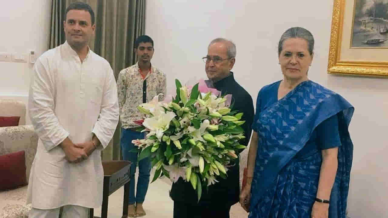 Pranab My Father: జాతీయ రాజకీయాల్లో దుమారం రేపుతున్న మాజీ రాష్ట్రపతి ప్రణబ్ కూతురి పుస్తకం