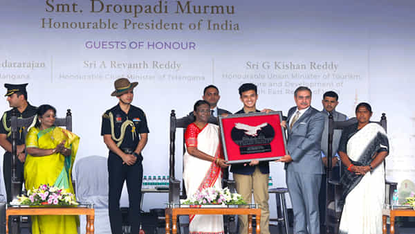 Droupadi Murmu: హైదరాబాద్ పబ్లిక్ స్కూల్తో దేశానికి గొప్ప గుర్తింపు.. శతాబ్ధి వేడుకల్లో రాష్ట్రపతి ద్రౌపది ముర్ము