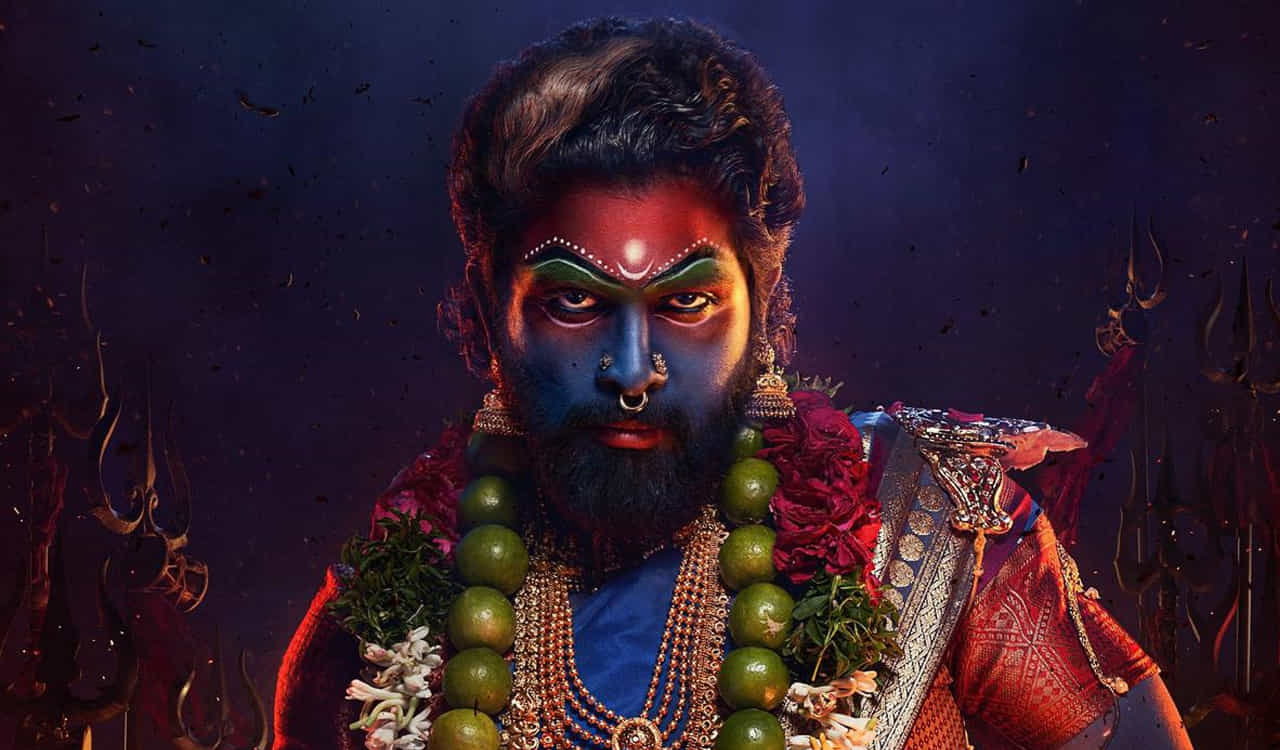 అల వైకుంఠపురములో సక్సెస్ తరువాత షార్ట్ గ్యాప్లోనే పుష్పరాజ్గా ఆడియన్స్ ముందుకు వచ్చిన బన్నీ, ఇండస్ట్రీ రికార్డులు తిరగరాశారు. పుష్ప మూవీ పాన్ ఇండియా రేంజ్ సెన్సేషన్ కావటంతో సీక్వెల్ విషయంలో ఎలర్ట్ అయ్యింది మూవీ టీమ్. కంటెంట్ నుంచి క్వాలిటీ వరకు ప్రతీ విషయంలో స్పెషల్ కేర్ తీసుకునేందుకు ఇంకాస్త టైమ్ తీసుకున్నారు మేకర్స్. దీంతో మరోసారి బన్నీ కెరీర్లో గ్యాప్ వచ్చింది.