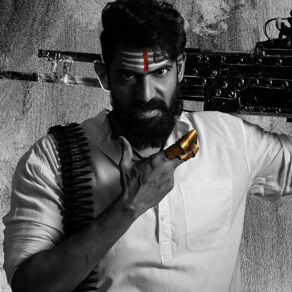 Rana Daggubati: హ్యాపీ బర్త్ డే రానా..: దగ్గుబాటి వారసుడు రానా పుట్టిన రోజు సందర్భంగా ప్రపంచ వ్యాప్తంగా ఉన్న ఆయన అభిమానులు శుభాకాంక్షలు చెప్తున్నారు. ఈ మధ్య సినిమాల విషయంలో కాస్త నెమ్మదించారు రానా. మొదట్లో అంటే గుర్తింపు కోసం వరస సినిమాలు చేసానని.. ఇప్పుడు తనకు ఆ అవసరం లేదంటున్నారీయన. అందుకే ఆచితూచి సినిమాలు చేస్తున్నారు. త్వరలోనే తేజ, గుణశేఖర్ లాంటి సినిమాలతో సినిమాలు చేయబోతున్నారు రానా. 