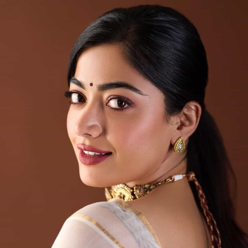 యానిమల్ సినిమాలో గీతాంజలి కేరక్టర్ని తాను అర్థం చేసుకున్న తీరు, ఆ సినిమాలోని మిగిలిన అన్ని పాత్రల్లోకీ గీతాంజలి ఏ విధంగా స్పెషలో చెబుతూ రష్మిక రాసుకున్న లేఖ అందరి చేతా సూపర్బ్ అనిపిస్తోంది.